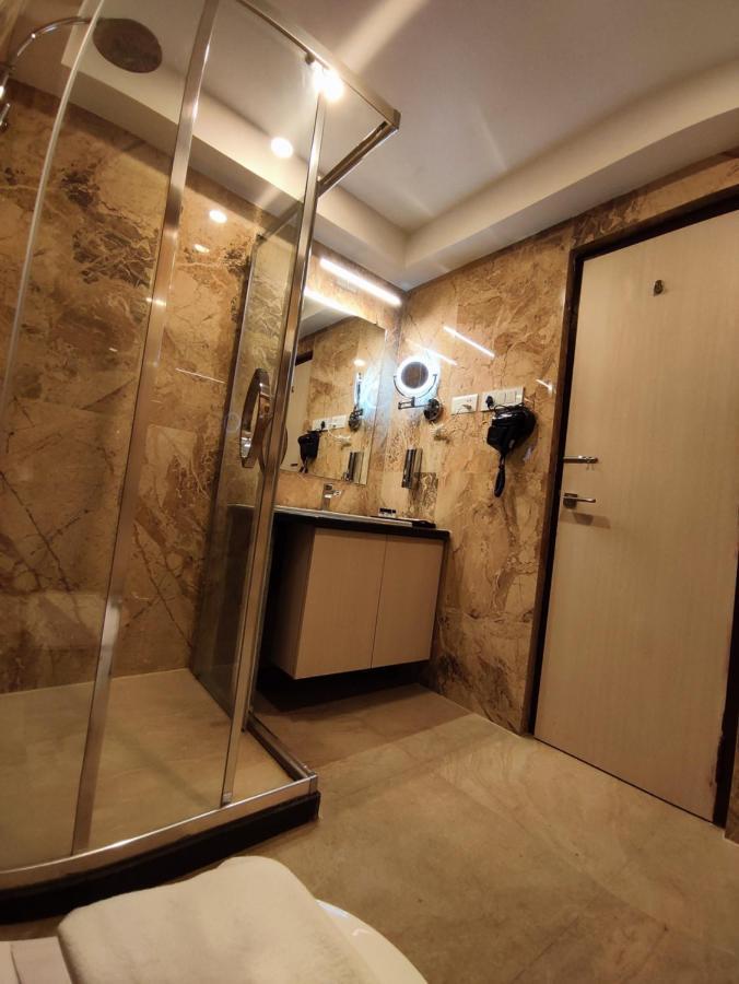 Hotel Rimi International 아가르탈라 외부 사진