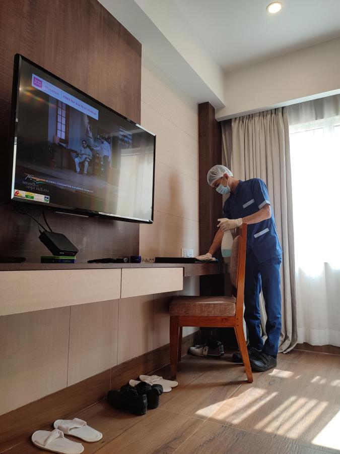 Hotel Rimi International 아가르탈라 외부 사진